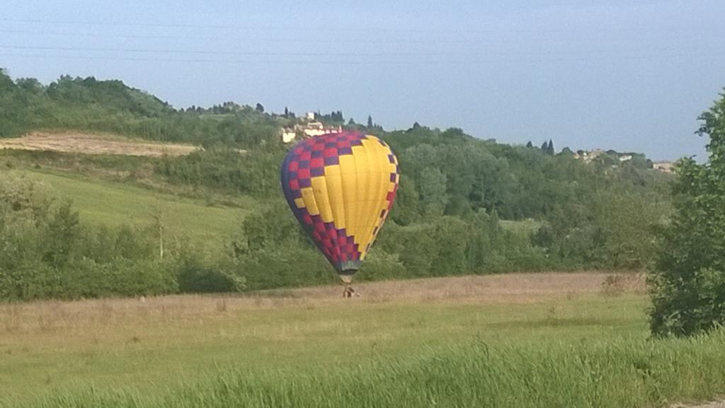 Appartamento Old England In Chianti Montespertoli Cameră foto